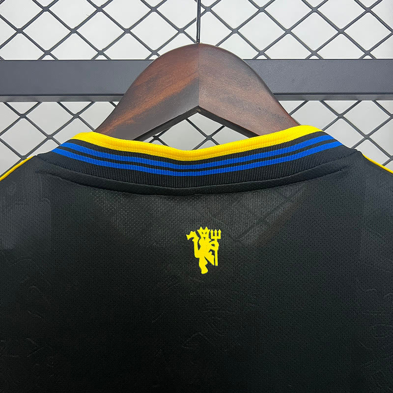 25-26 MNU Third Away jersey