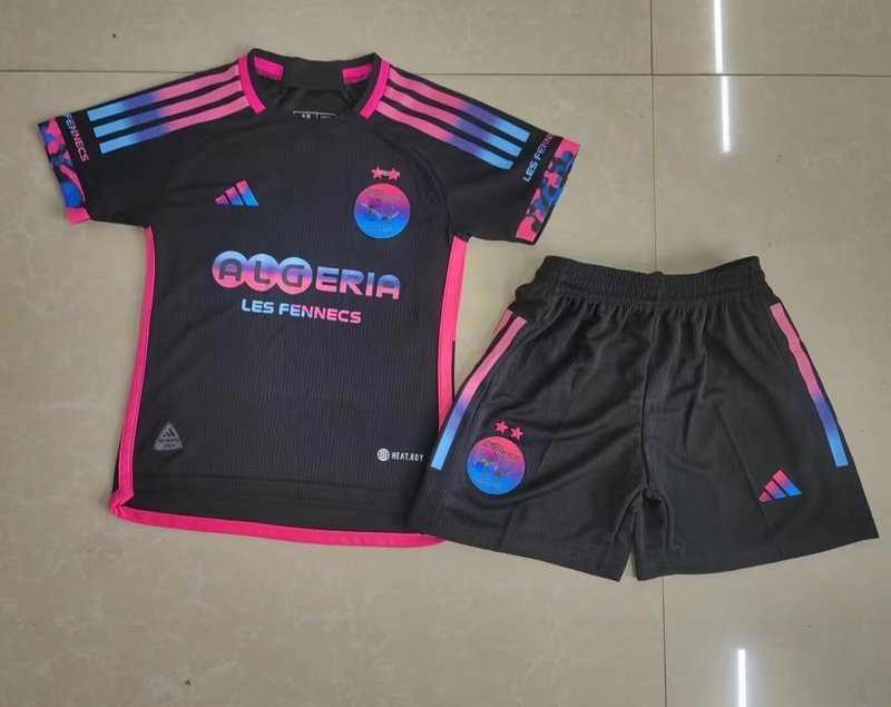 24-25 Algeria black kid kit