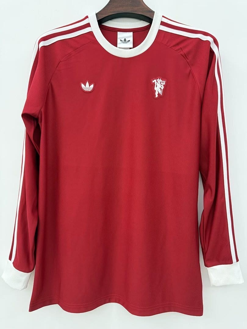 MNU 2025/26 Retro Model jersey Long Sleeve S-2XL