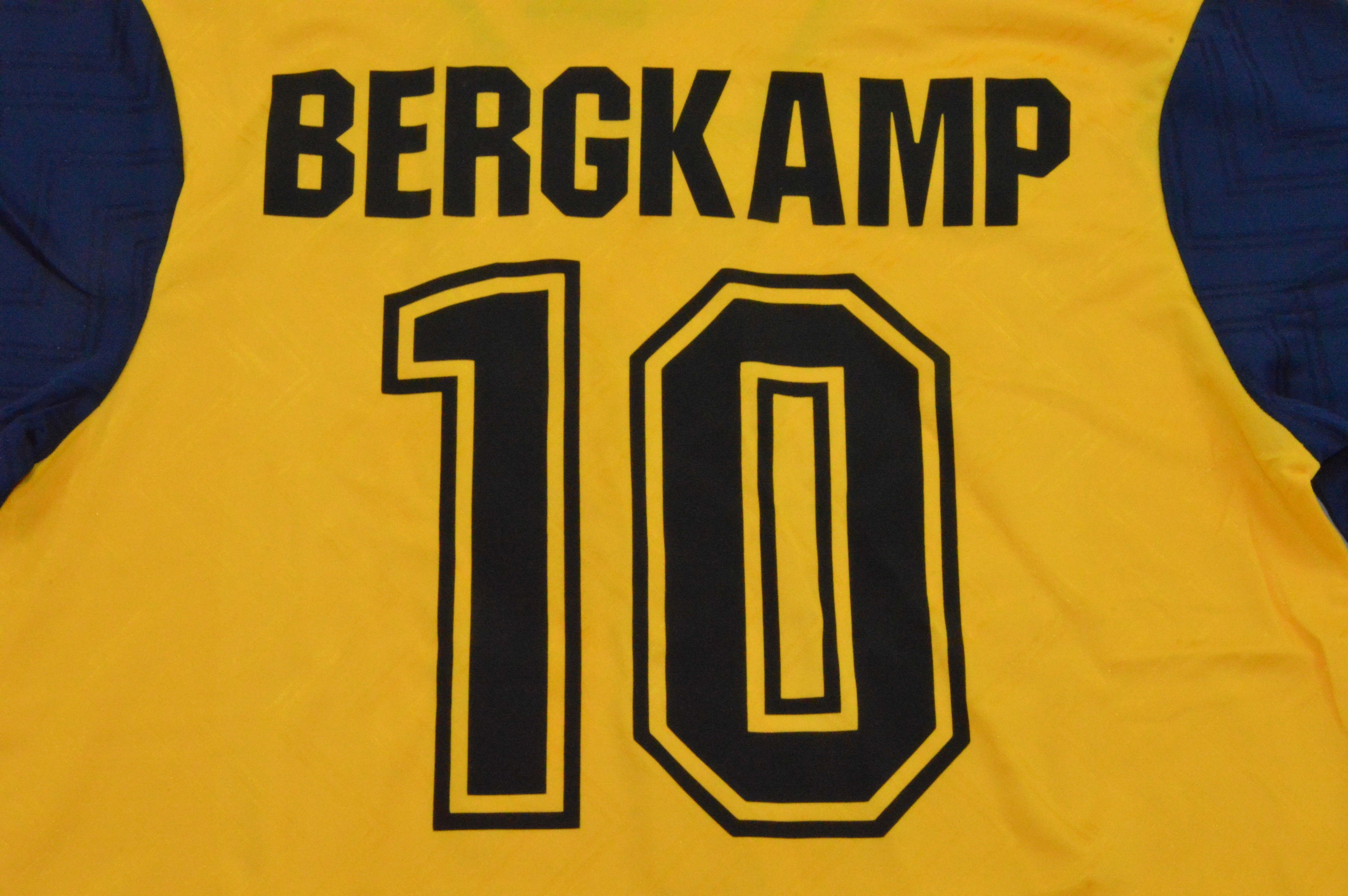 ARSENAL 96-97 AWAY — Club Retro