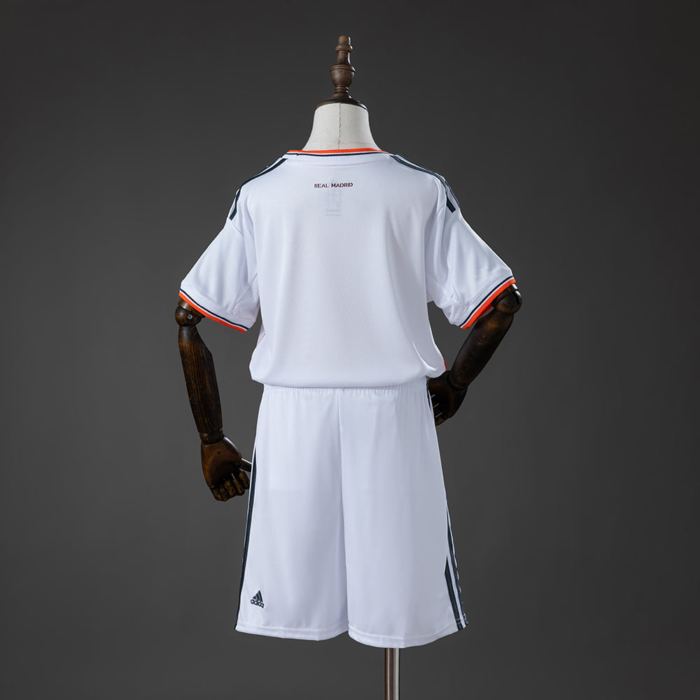 Real Madrid 13/14 Home Retro Kids Kit Jersey Size 16-28