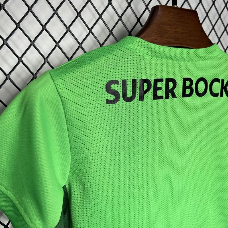 24-25 Sporting Lisbon third away kid kit