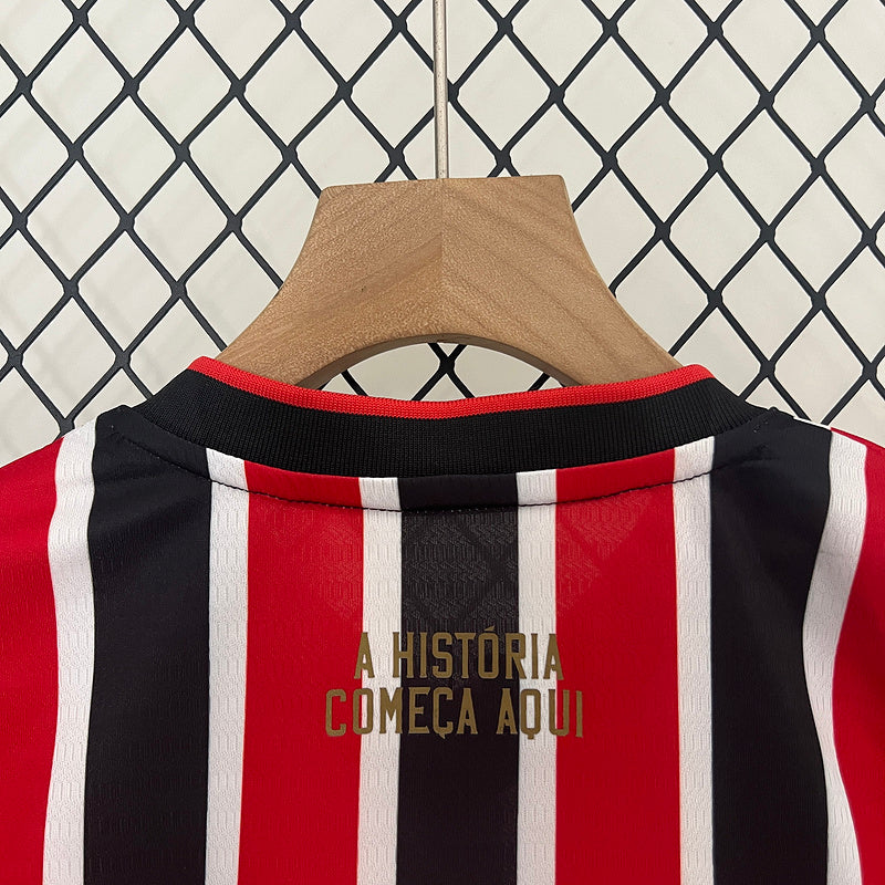 24-25 Sao paulo away kid kit