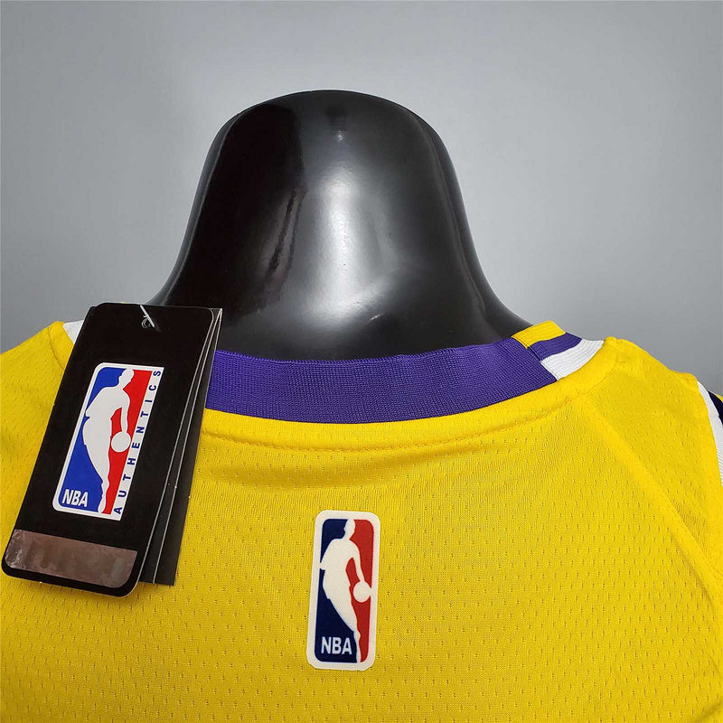 James #23 Lakers Round neck yellow