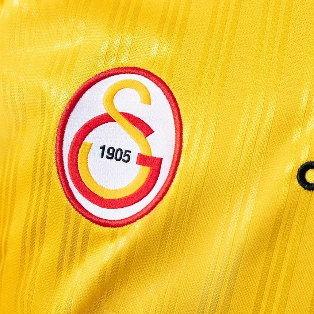 Retro 1996/97 Galatasaray home jersey S-XXL