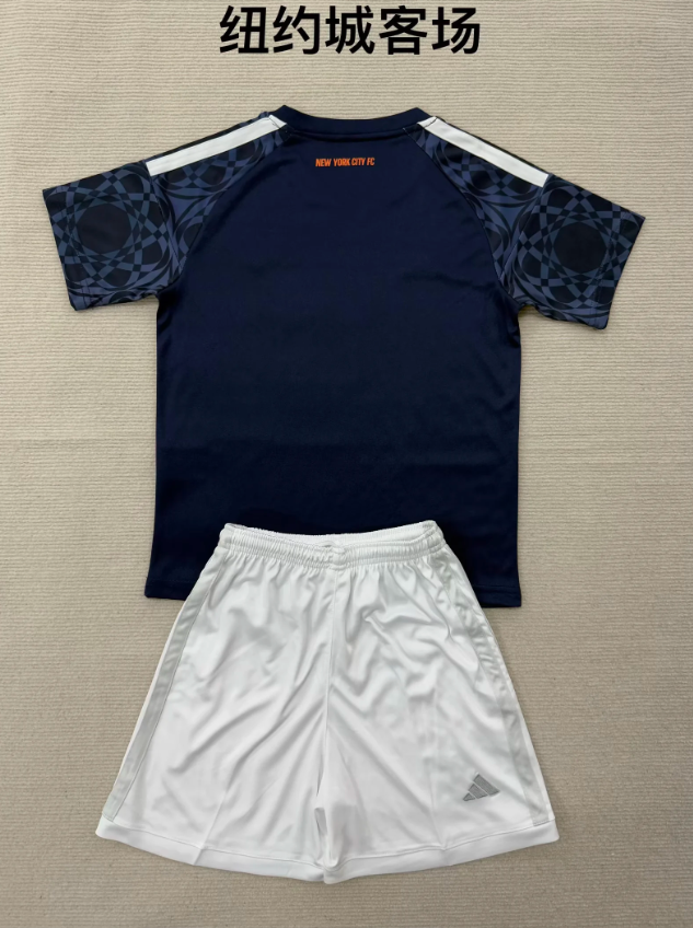 NEW YORK CITY Kit infantilS — MLS