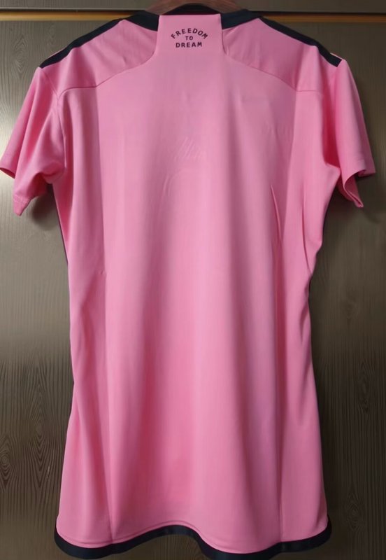 24-25 Miami home women soccer jersey