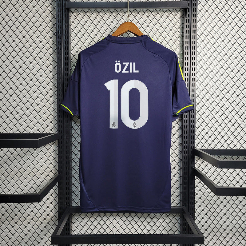 12-13 Real Madrid away