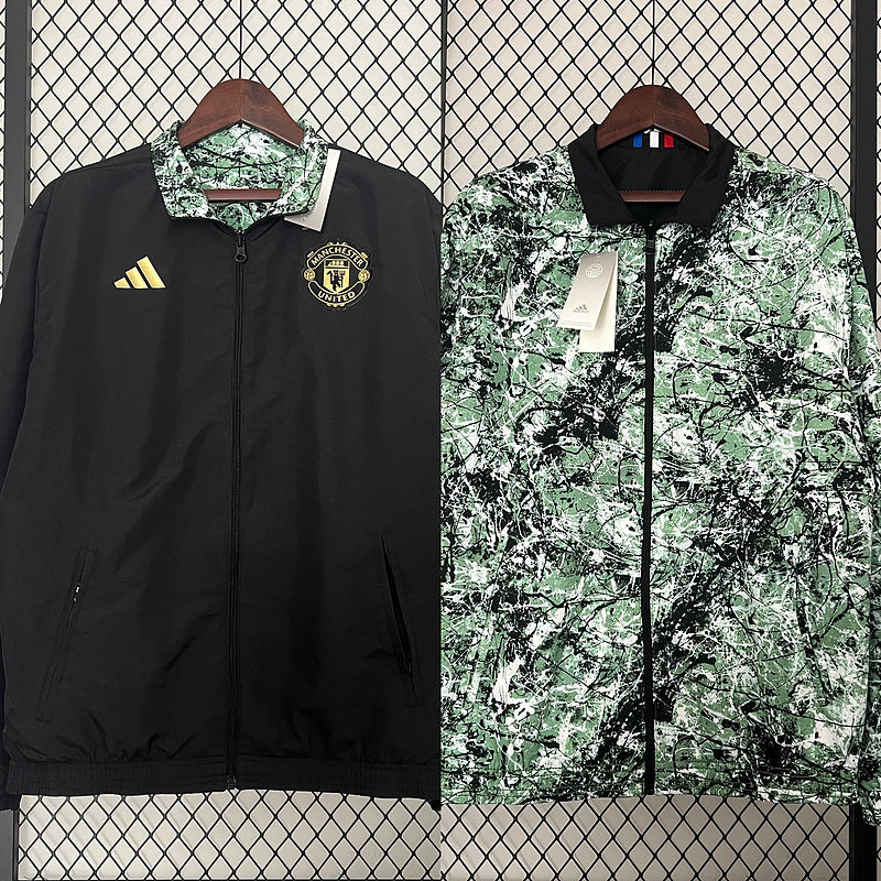 24-25 Manchester United green and black Trench Coat Reversible