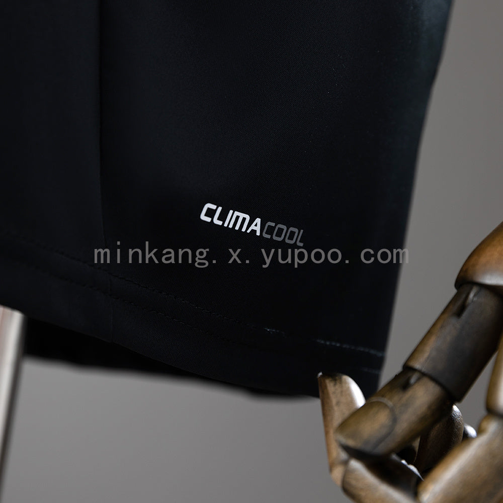 Vintage Real Madrid 11/12 Goalkeeper Black S-XXL
