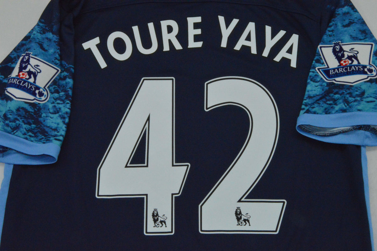 MAN CITY 15-16 — Club Retro