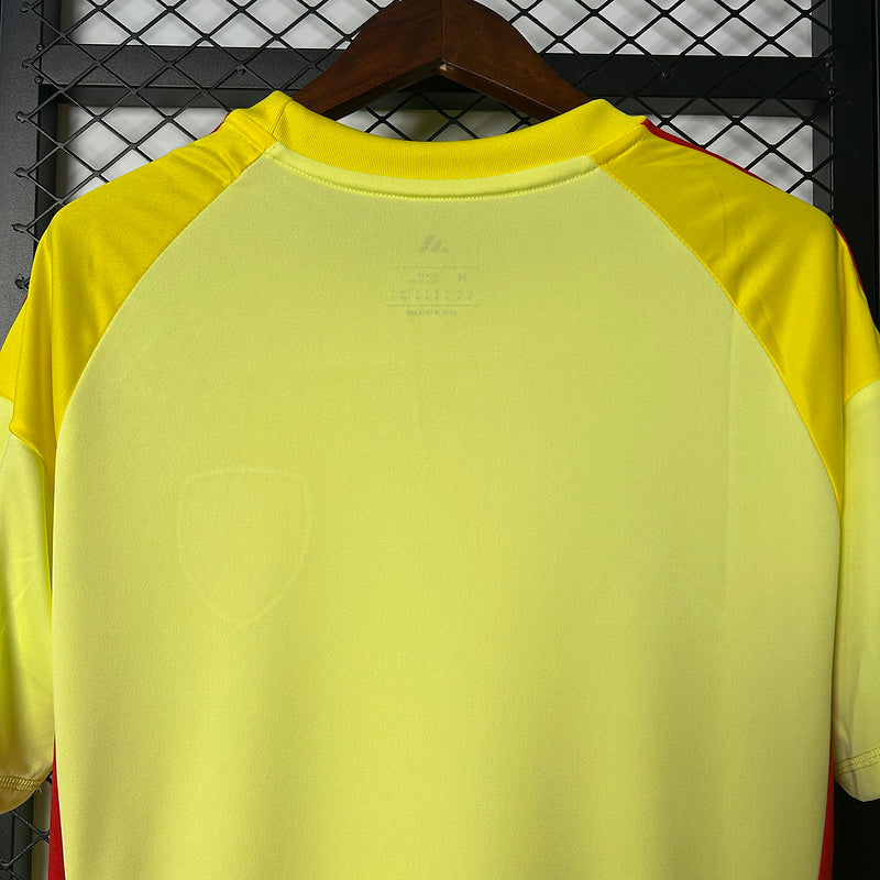 25-26 Arsenal yellow goalkeeper jersey
