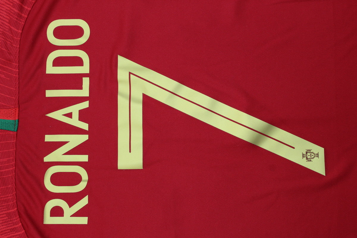 PORTUGAL 18 — National Retro