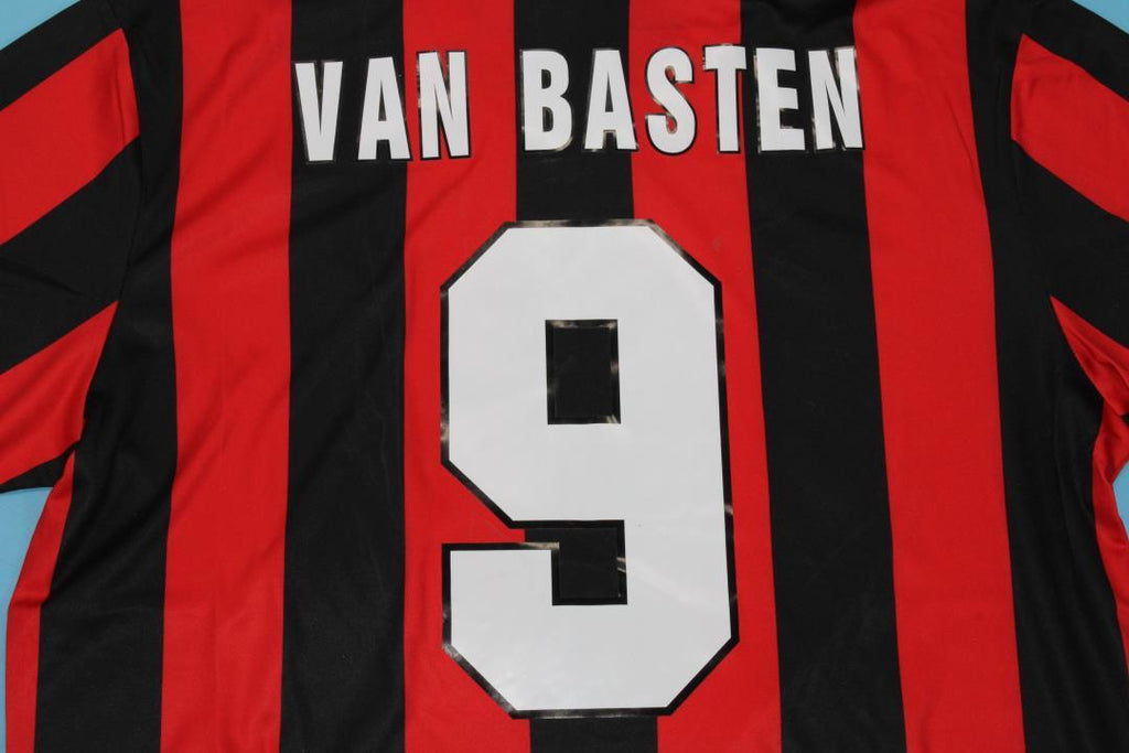 MILAN 91-92 — Club Retro