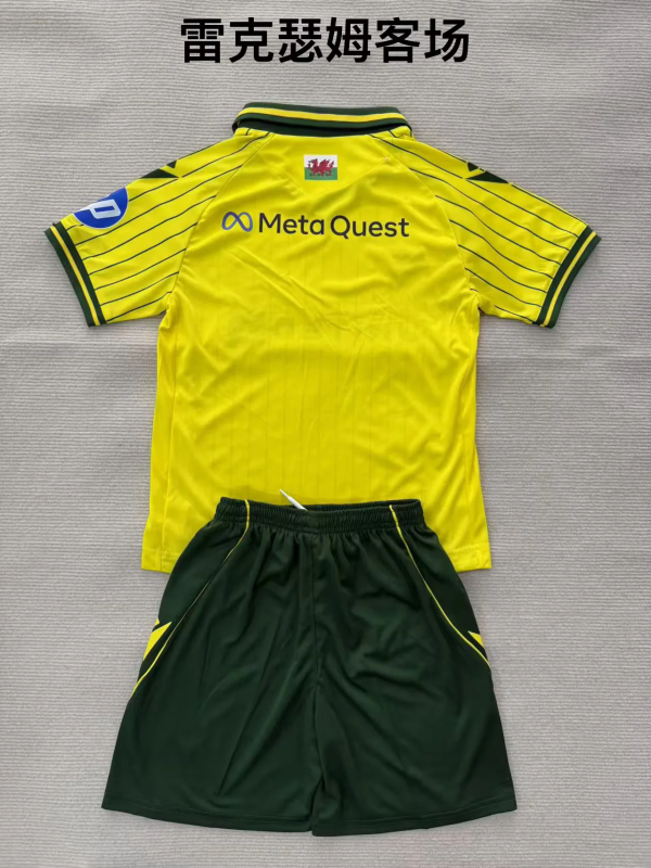 25-26 Wrexham away Kid Kit