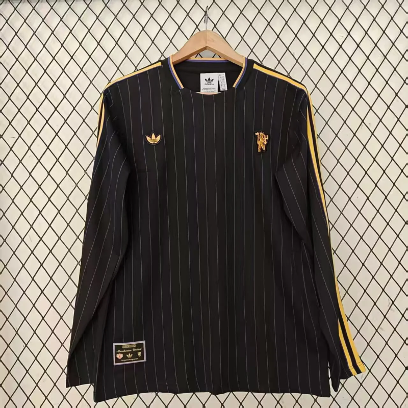 Manchester United 2025/26 Icon Blak long sleeves jersey