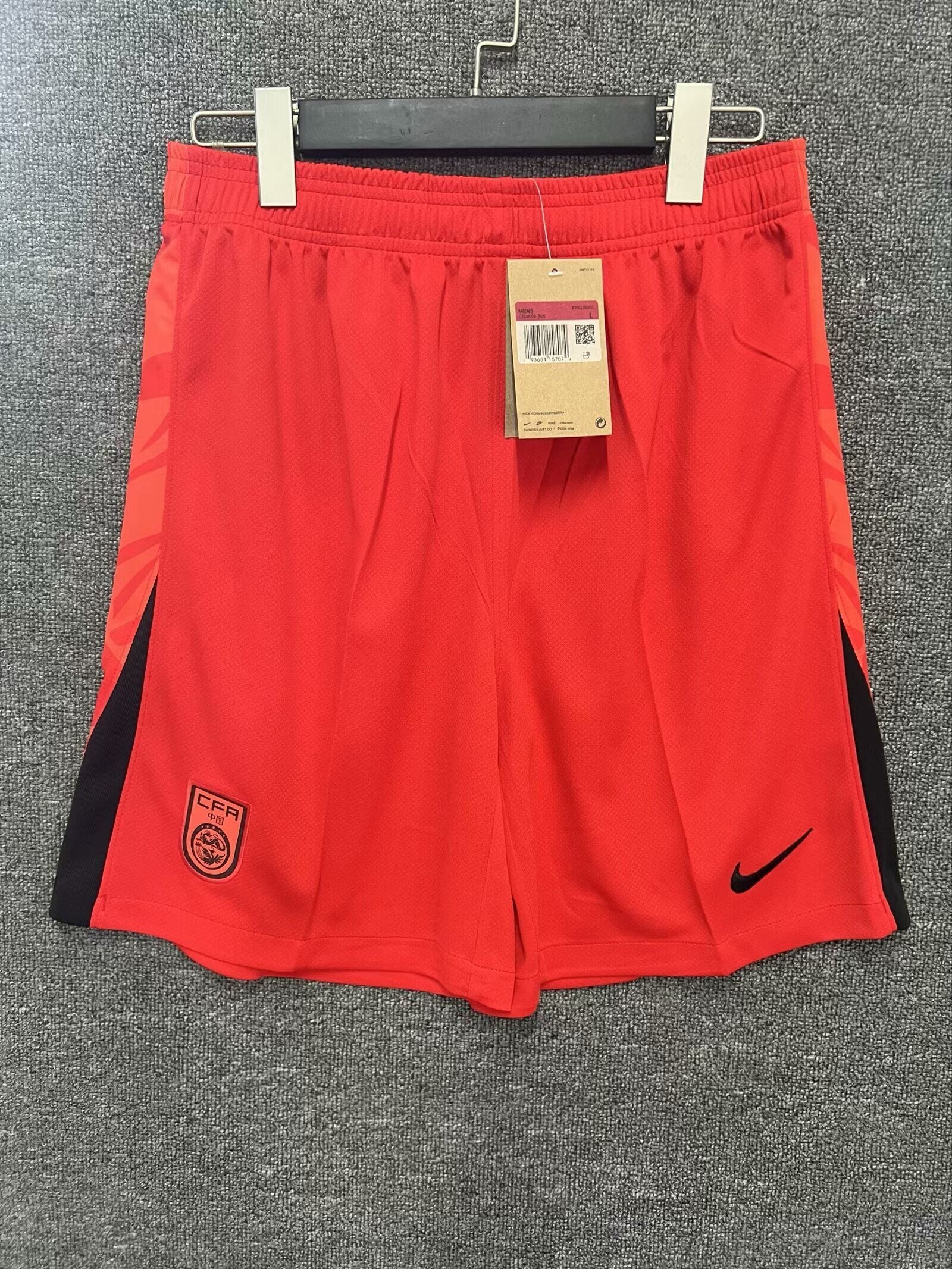 CHINA Pantalon cortoS — Asia Other