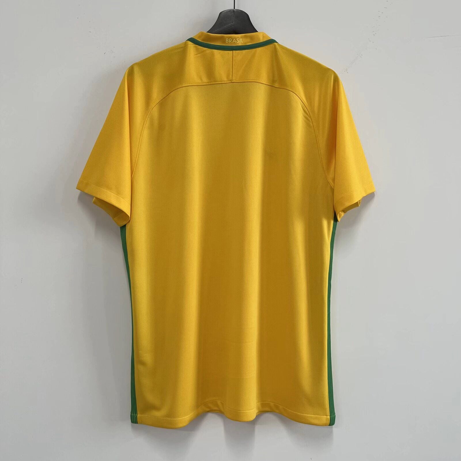 BRAZIL 16 — National Retro