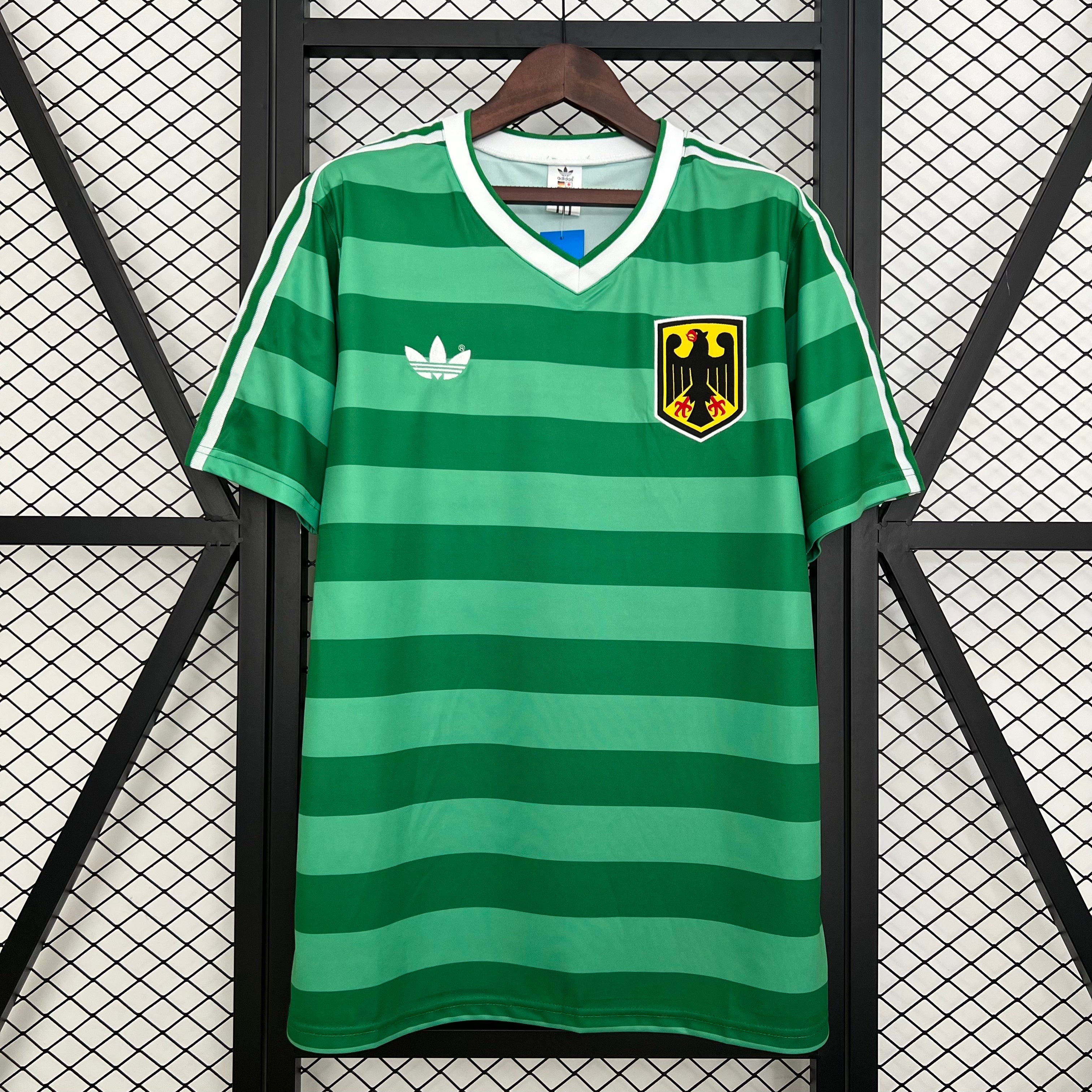 Retro Germany 1984 Green S-XXL