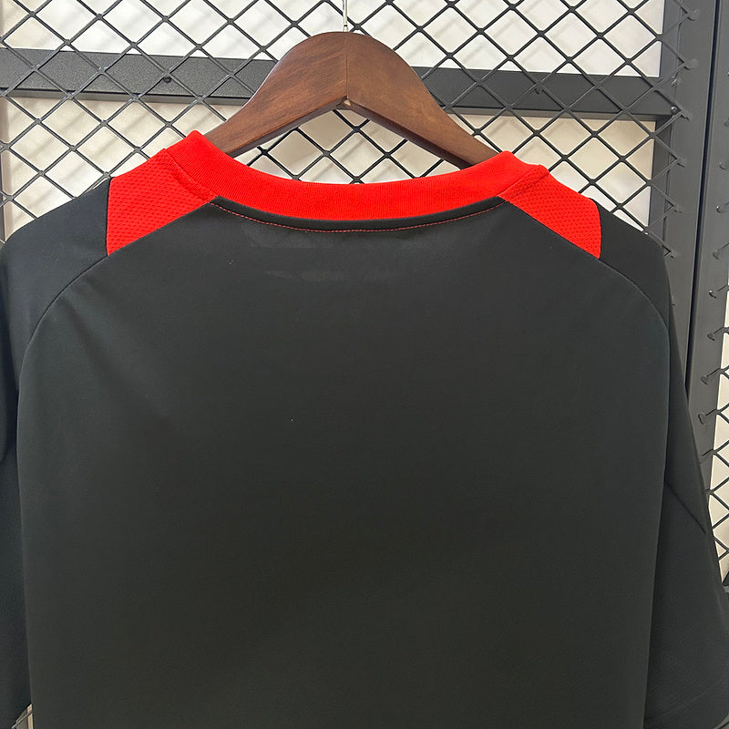25-26 International black training jersey