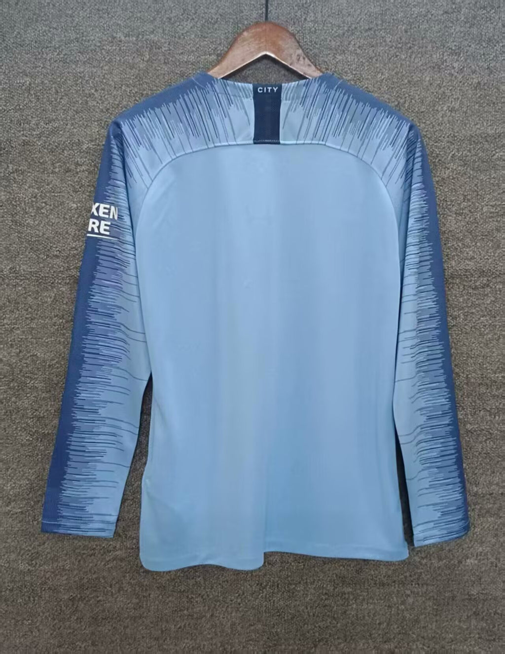 MAN CITY 18-19 Manga larga — Club Retro