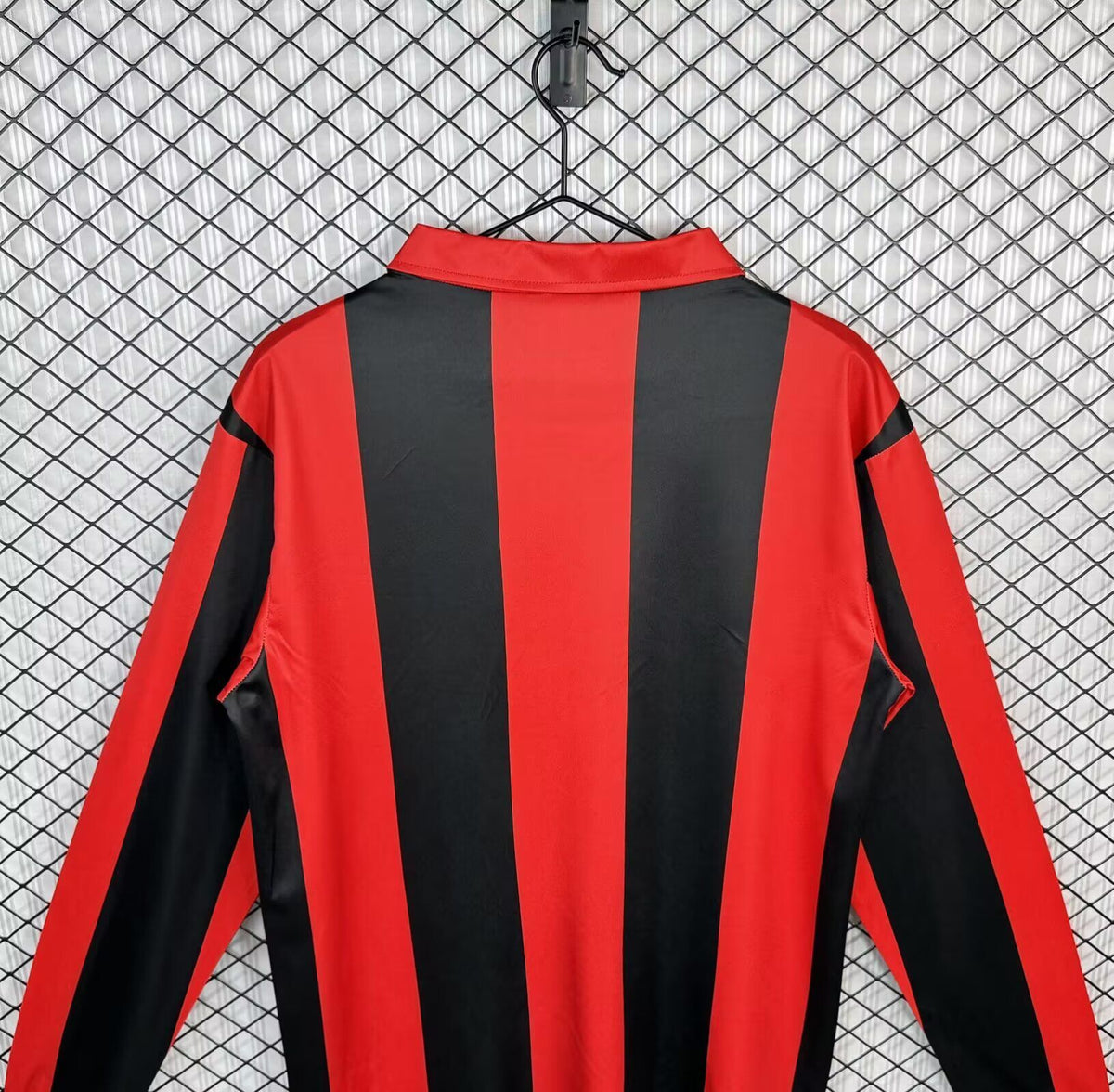 FRANKFURT 83-84 Manga larga — Club Retro