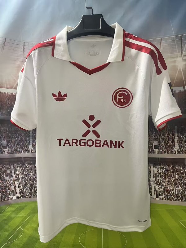 26-27 Queens Park Rangers Home S-4XL
