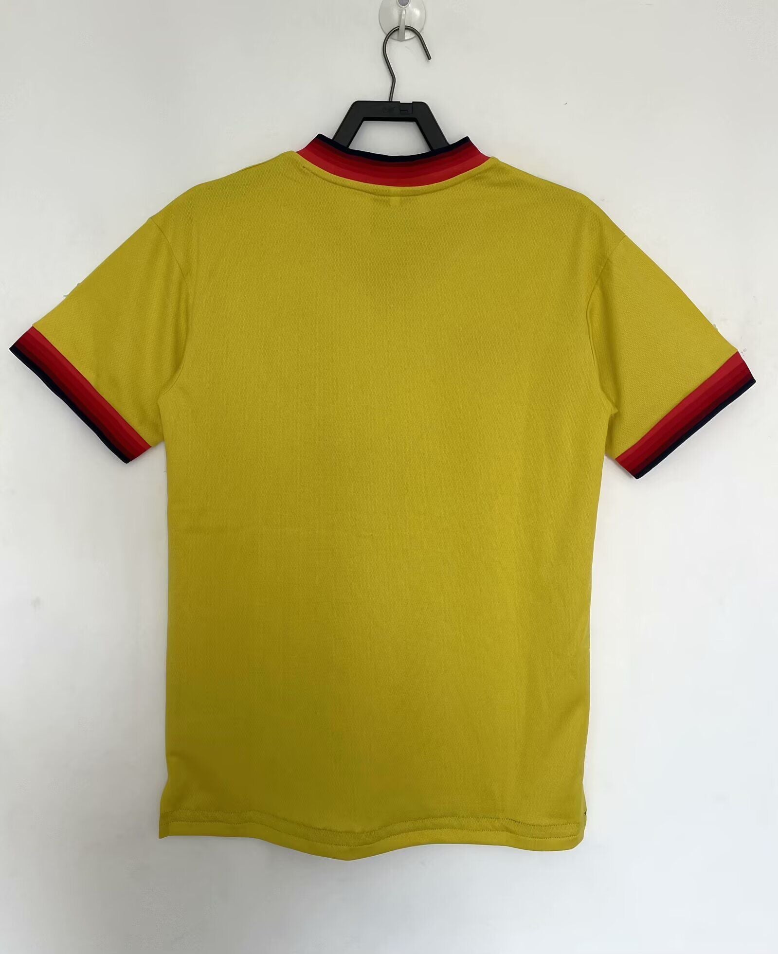 LWP 97-98 — Club Retro