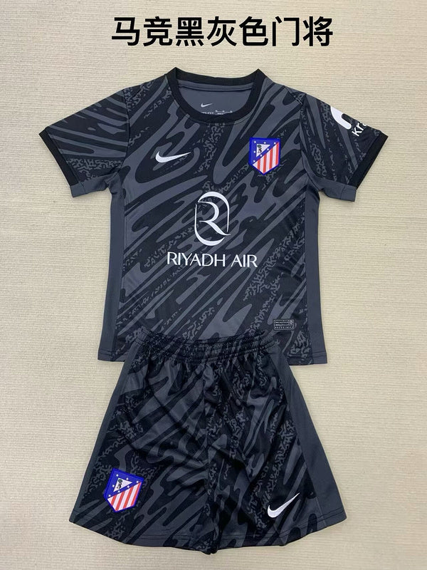 24-25 Atletico Madrid black goalkeeper adult and kid kit