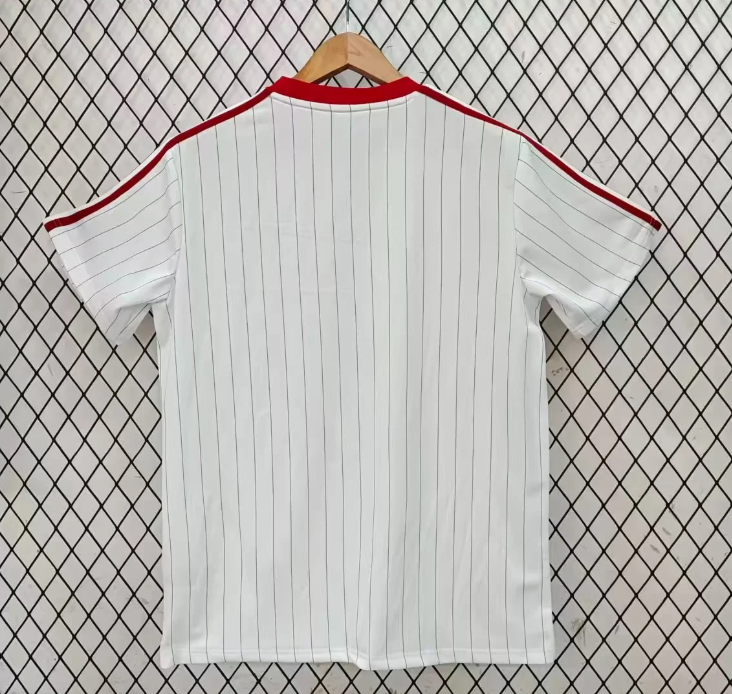 MAN U ICON — Adidas Icon