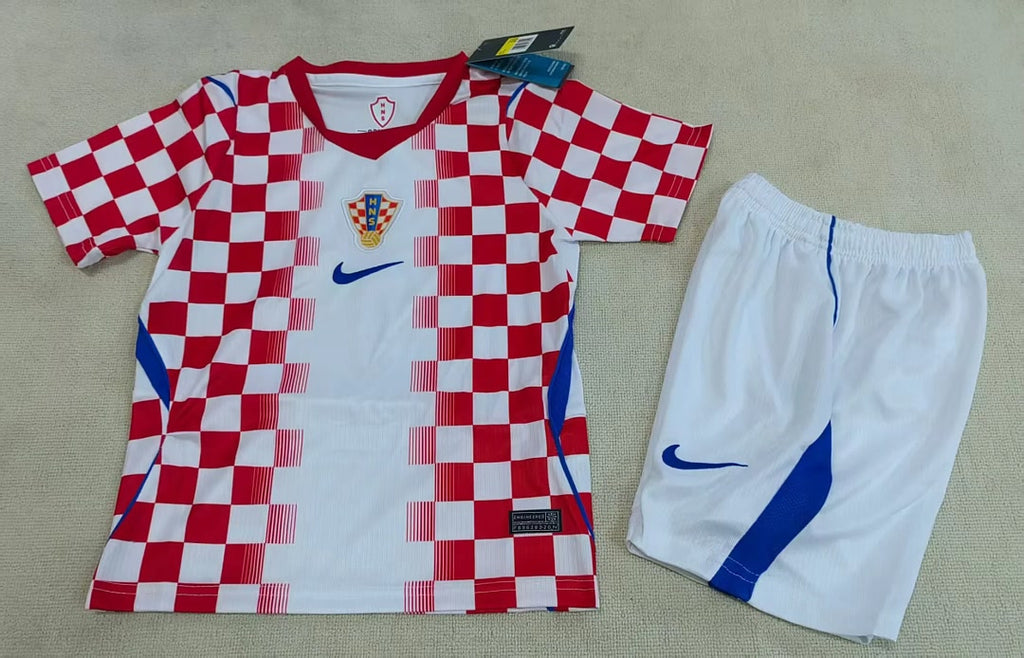 Croatia 2026 World Cup Home kid kit size 16-28