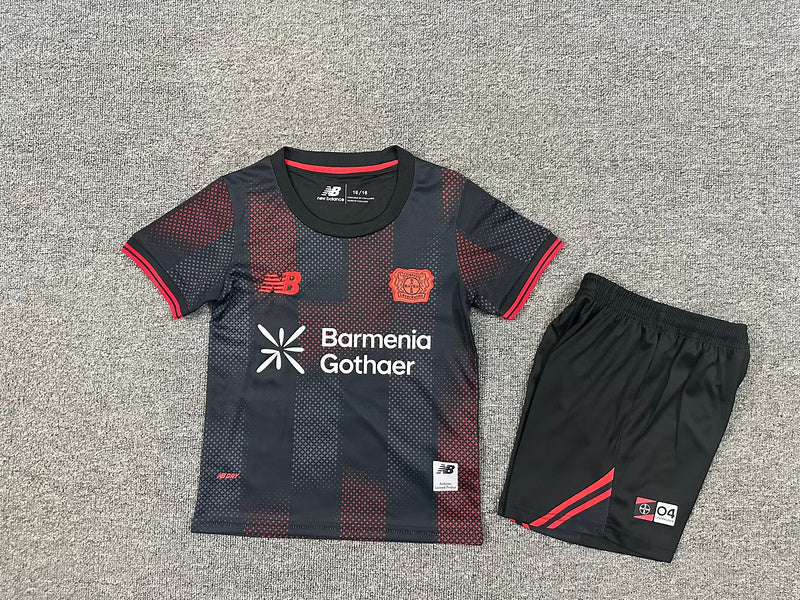 25-26 Leverkusen home kid kit
