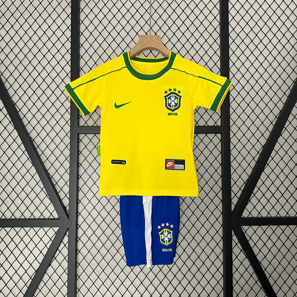 kids Brazil1998 home size: 16-28