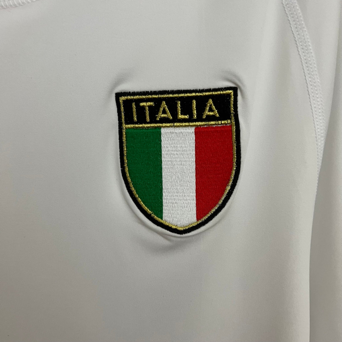 Retro Italy 2000 Away S-XXL