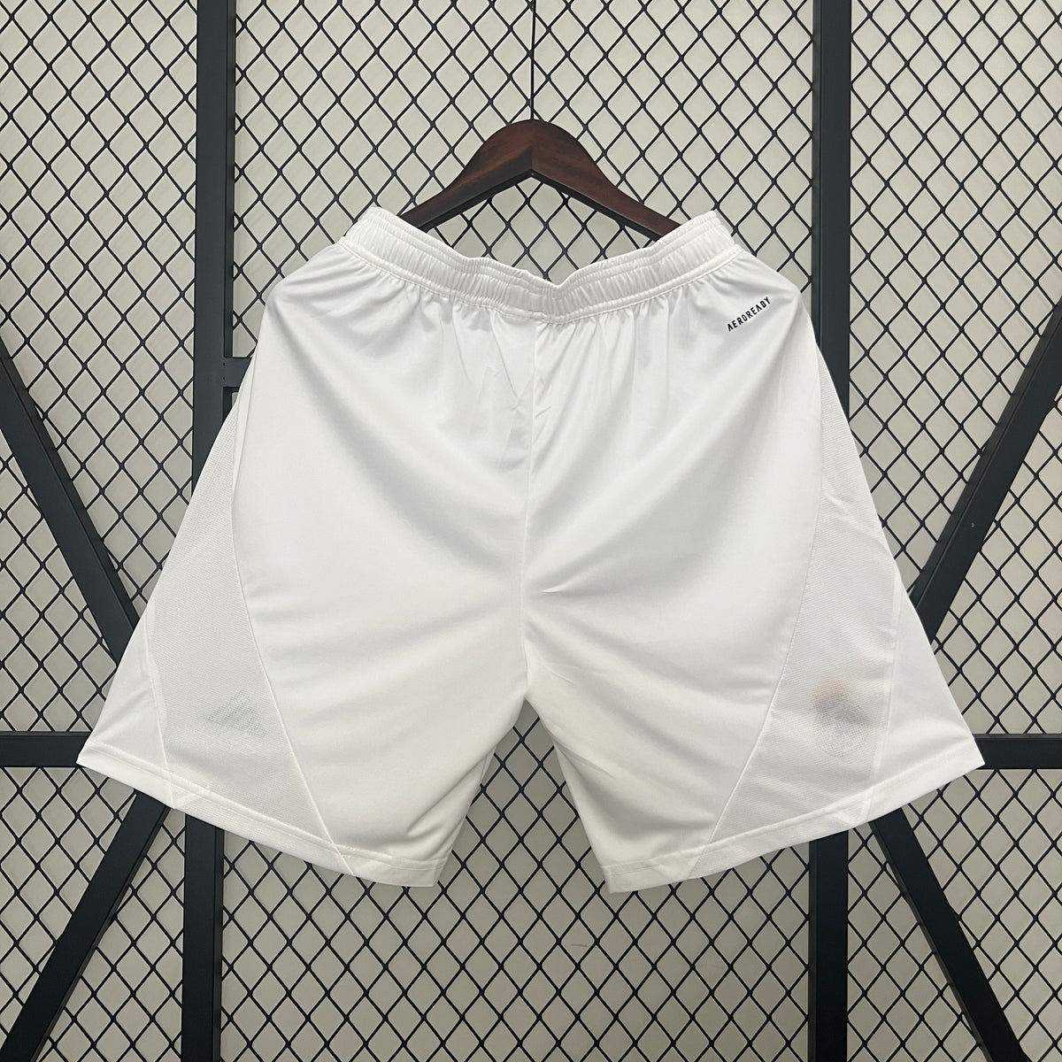 Pantalon Corto de Futbol #2425 Shorts Real Madrid Home S-XXL — Minkang