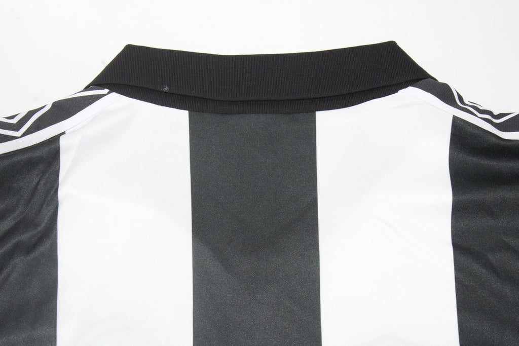 NEWCASTLE 80-82 — Club Retro