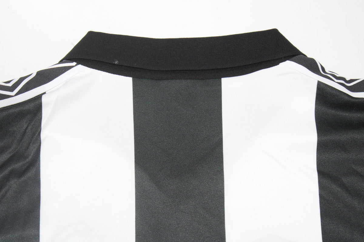 NEWCASTLE 80-82 — Club Retro
