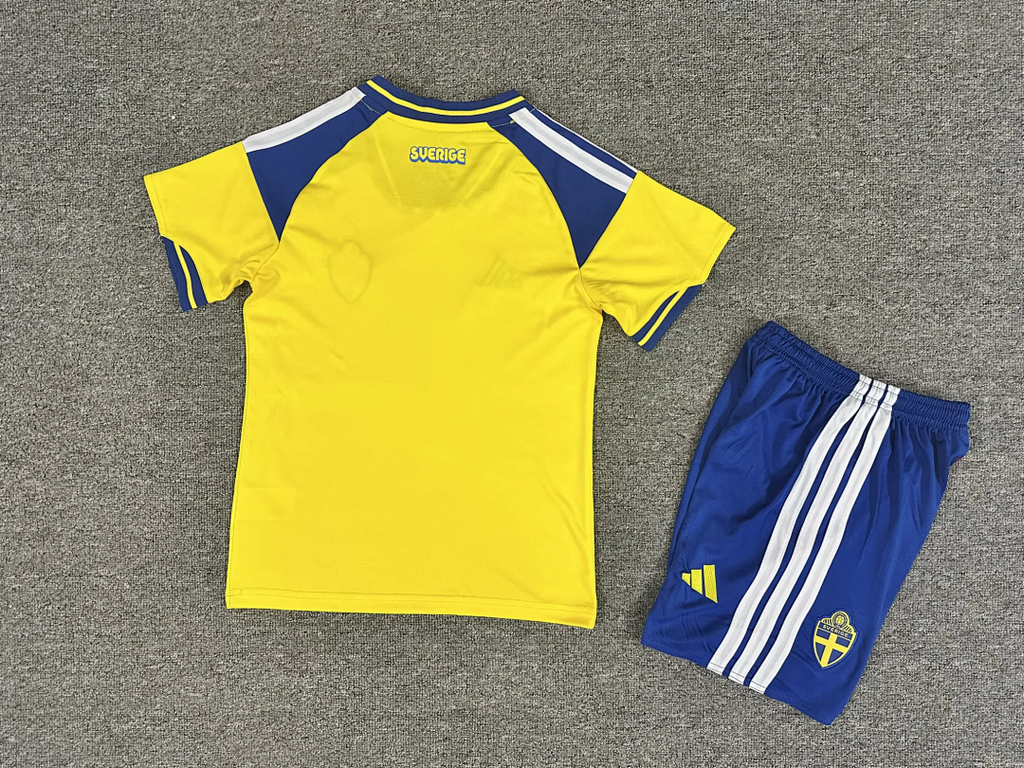 Sweden 2026 World Cup Home Kid kit size 16-28