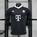 24-25 Bayern black goalkeeper player version Jersey