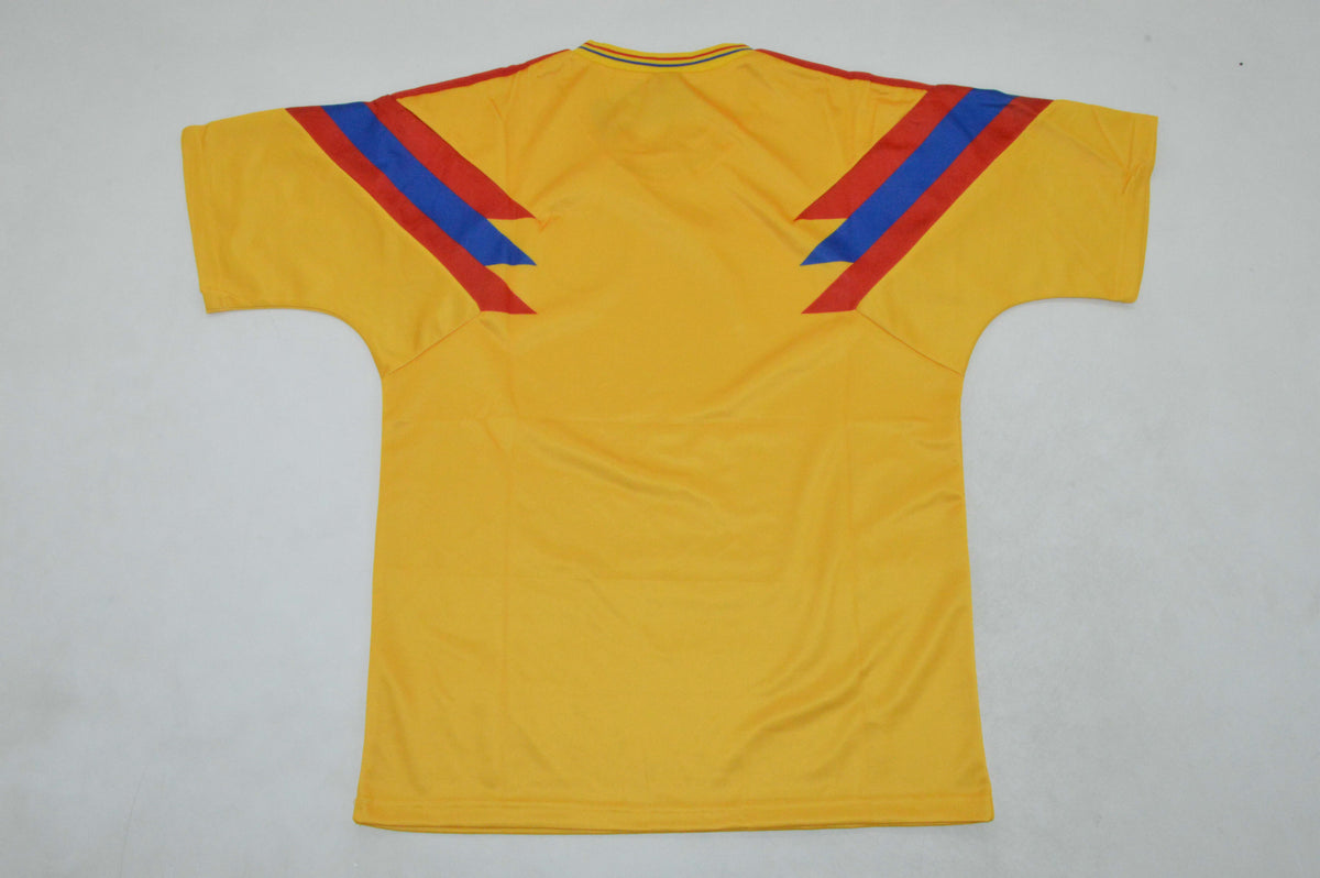 COLO 1990 — National Retro