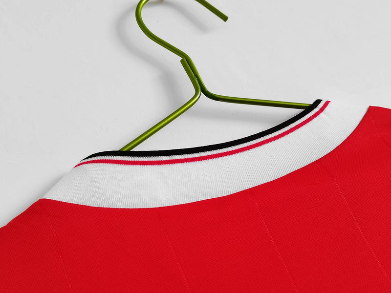 82-83 Manchester United home long sleeve