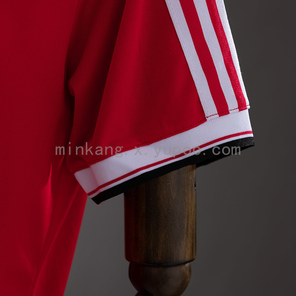 Retro 83/84 M-U home S-XXL