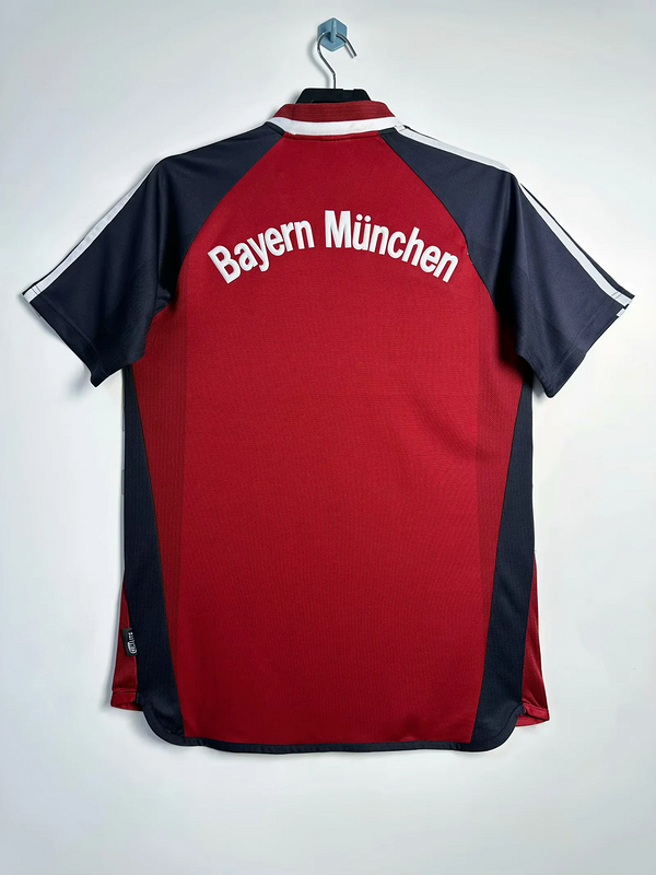 01-02 Bayern home retro jersey
