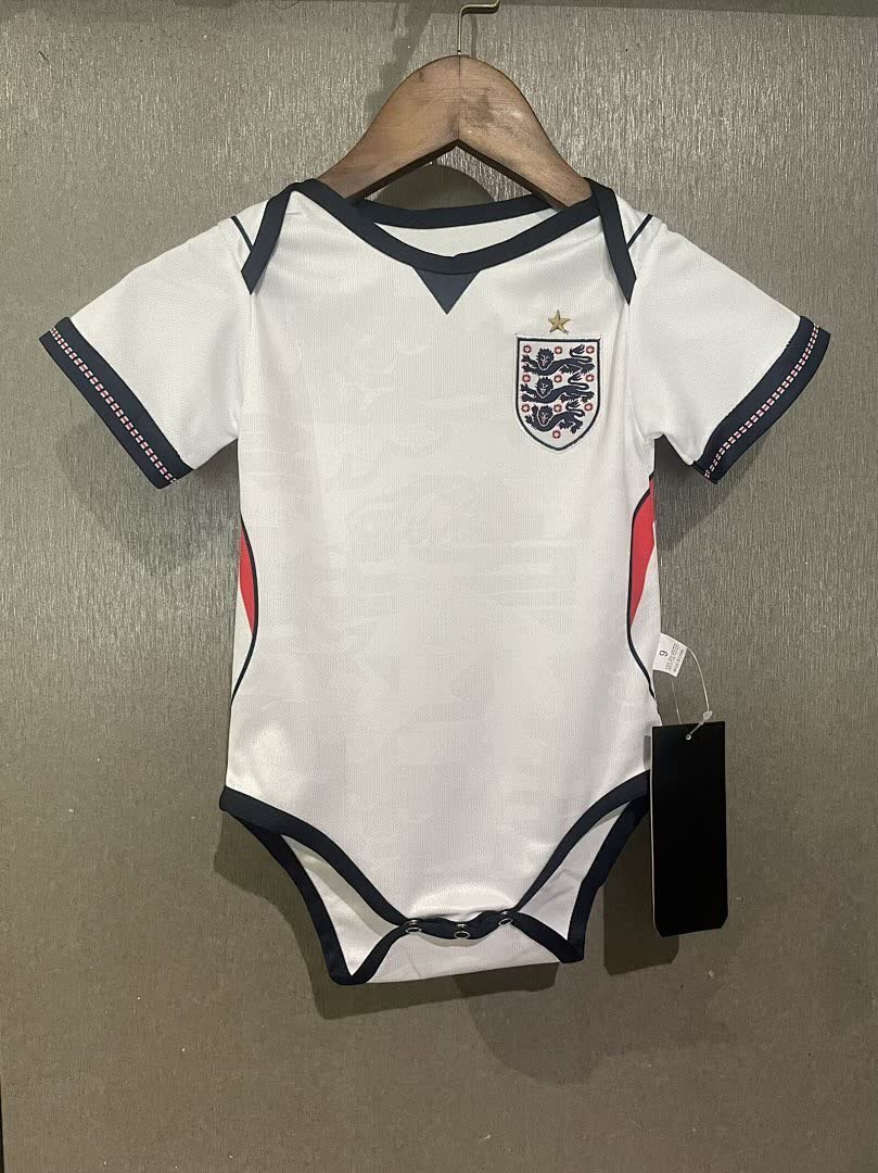 Baby England 2026 World Cup Home Size: 9 and 12