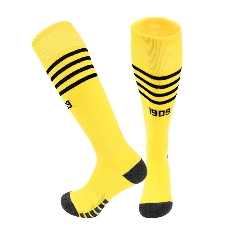 22-23 Dortmund home