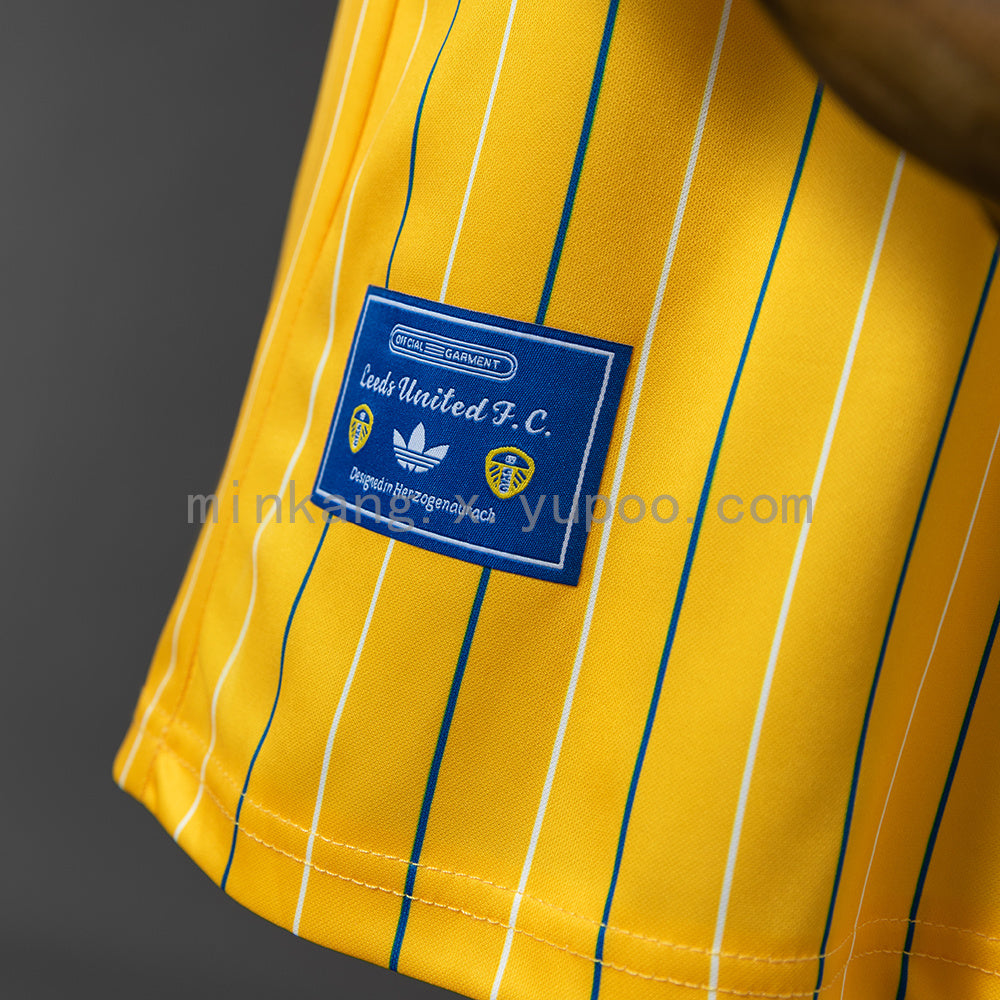 Leeds United 25/26 Retro Special Edition S-4XL