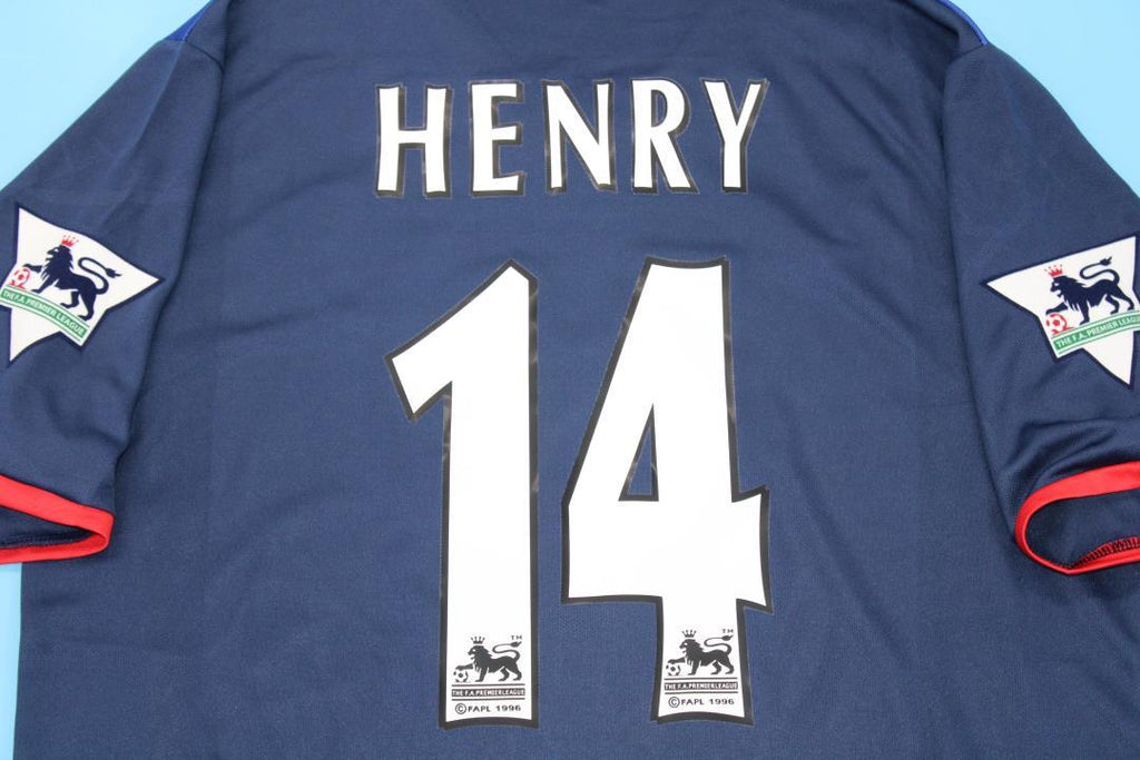 ARSENAL 02-03 — Club Retro
