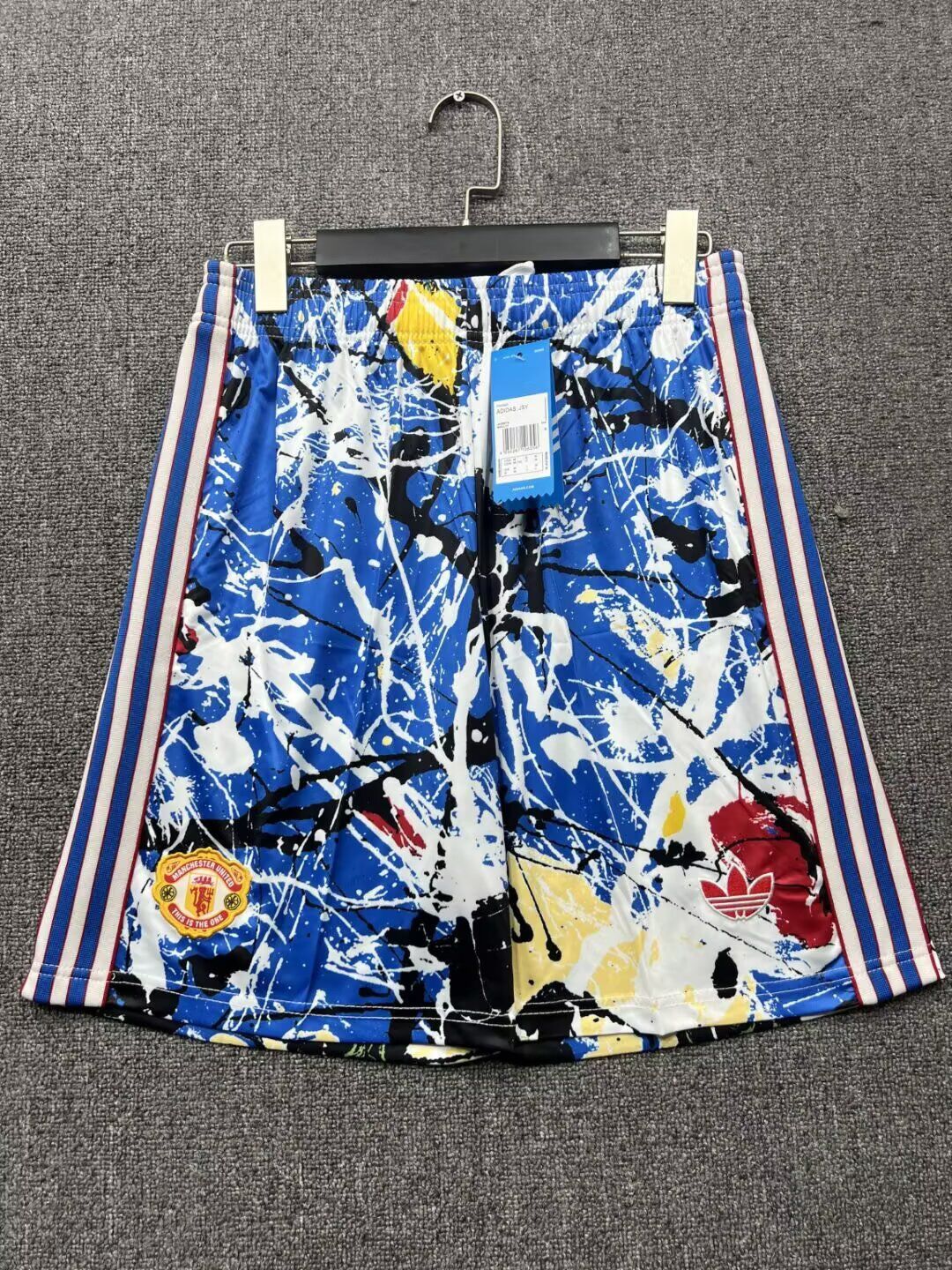 MANU X THE STONE ROSES Pantalon corto — Special Edition