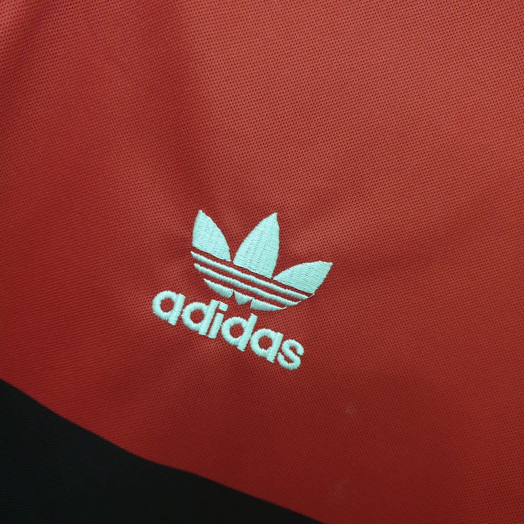 Flamengo 1982 retro shirt home