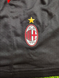 MILAN Kit infantil Version autentica/jugador — 26-27 Fake
